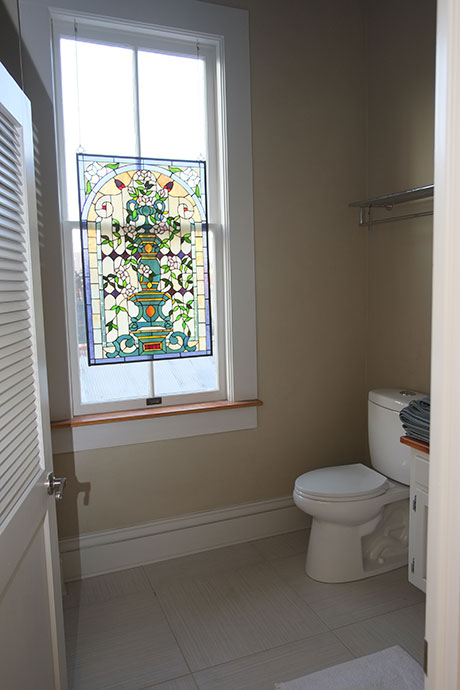 Courthouse Suite - Fully Equipped and Furnished Overnight Stays, Bathroom | Woodville Lofts & Studios, Mississippi, MS